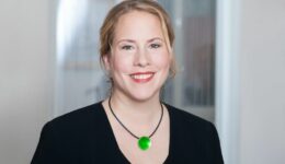 Katharina Reuter, Gfs Unternehmensgrün, web